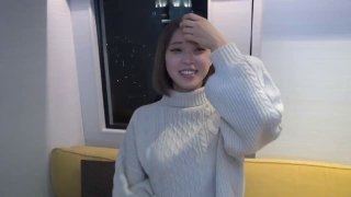 黄蓉的风采后入朝阳女炮友，操的一身汗。