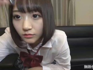 98年高颜值极品大学美女兼职主播为了网友多刷礼物全裸表演自慰